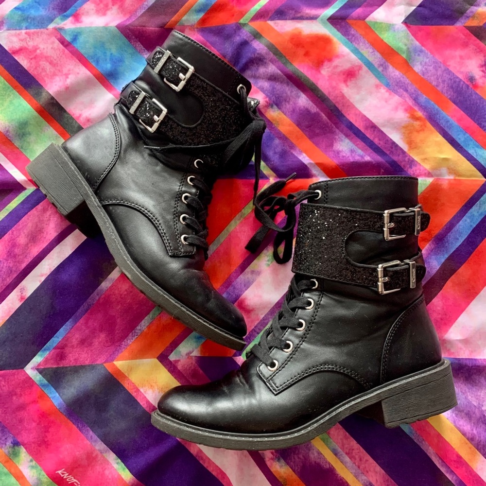 Circus by Sam Edelman Dorothy Combat Boots 🥾